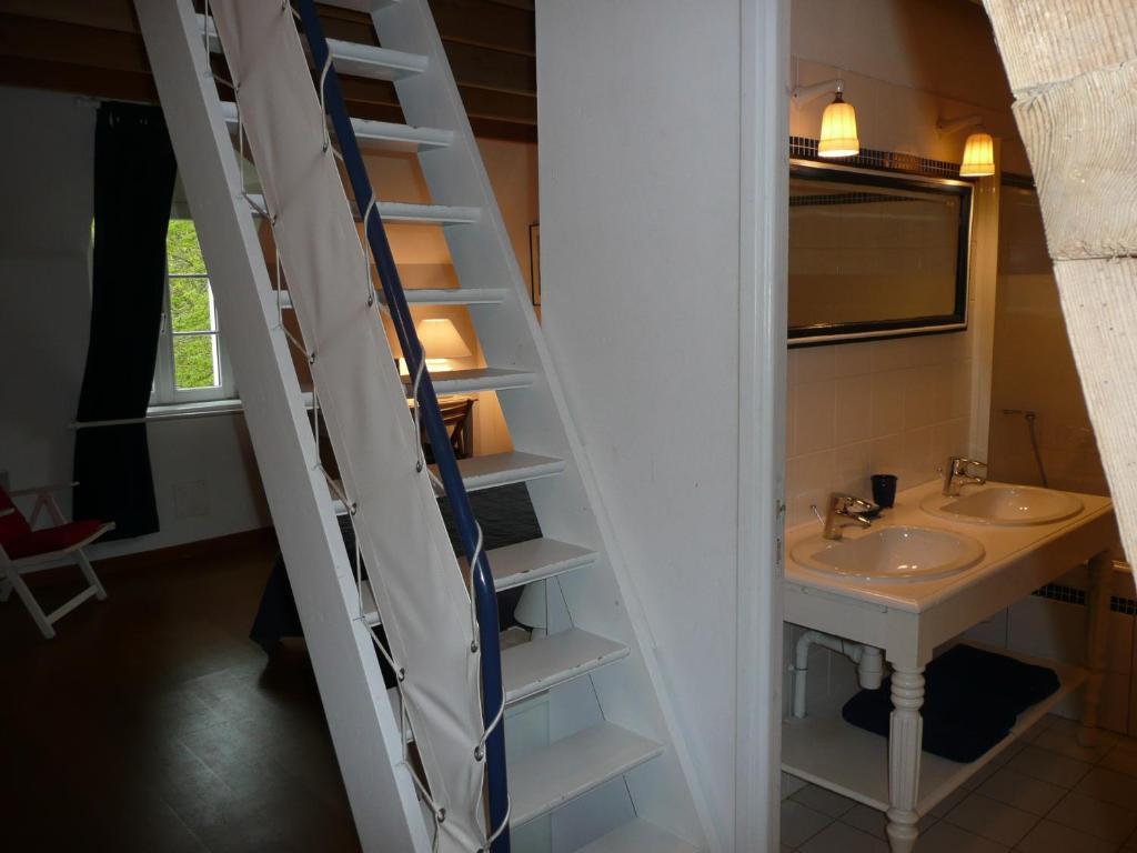 La Ferme Du Dizacre Bed & Breakfast Leubringhen Room photo