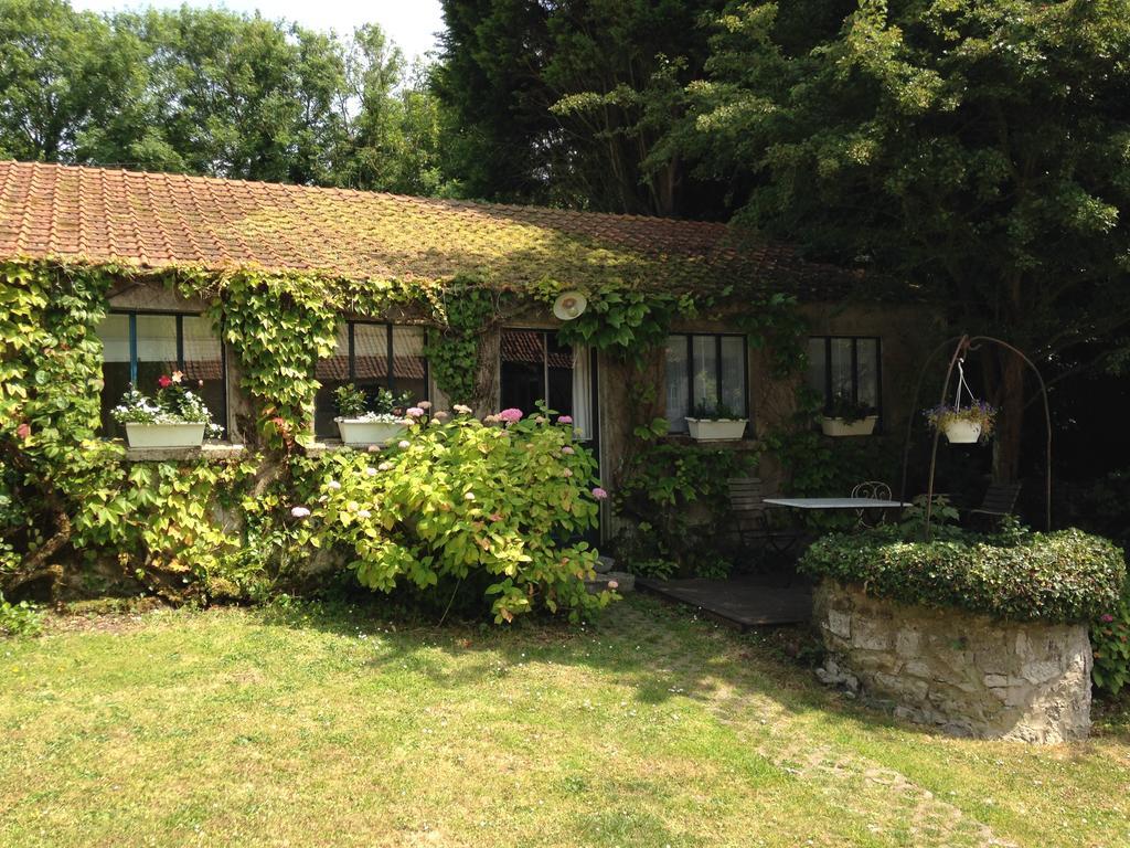 La Ferme Du Dizacre Bed & Breakfast Leubringhen Room photo