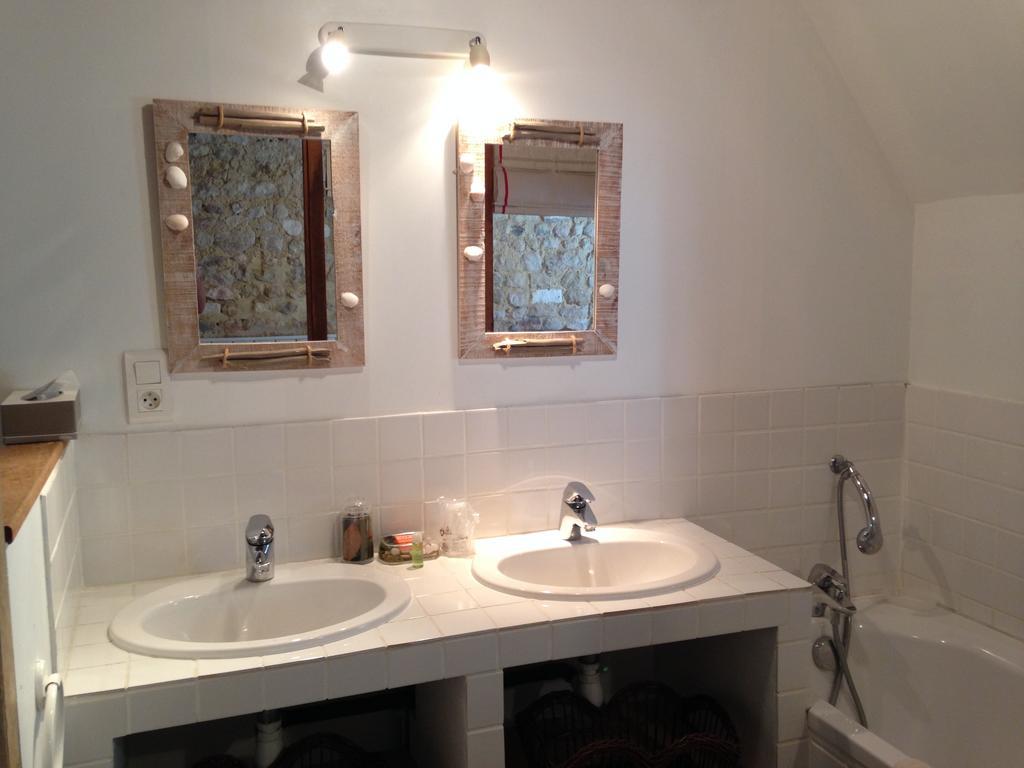 La Ferme Du Dizacre Bed & Breakfast Leubringhen Room photo