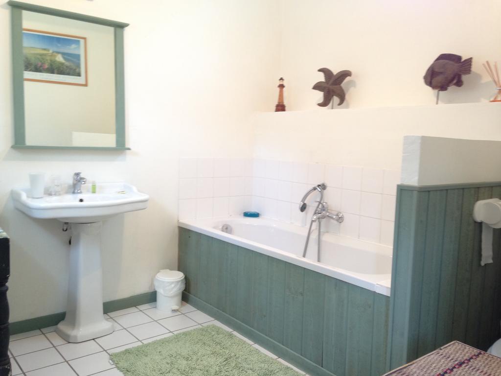 La Ferme Du Dizacre Bed & Breakfast Leubringhen Room photo